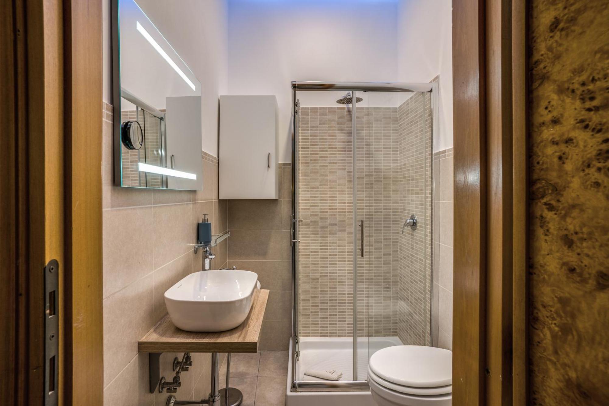 Fontana Di Trevi Charming Apartment روما المظهر الخارجي الصورة