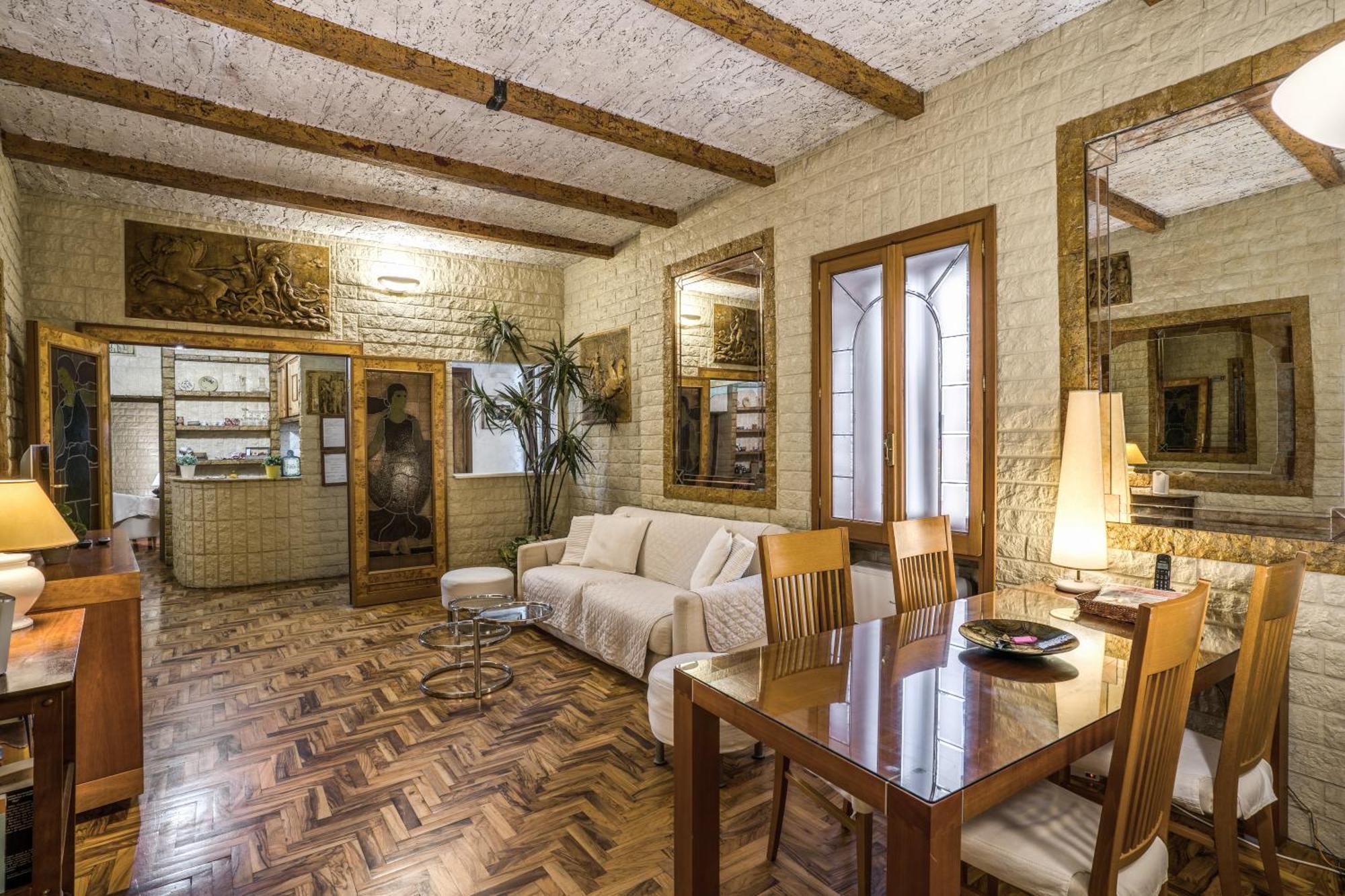 Fontana Di Trevi Charming Apartment روما المظهر الخارجي الصورة