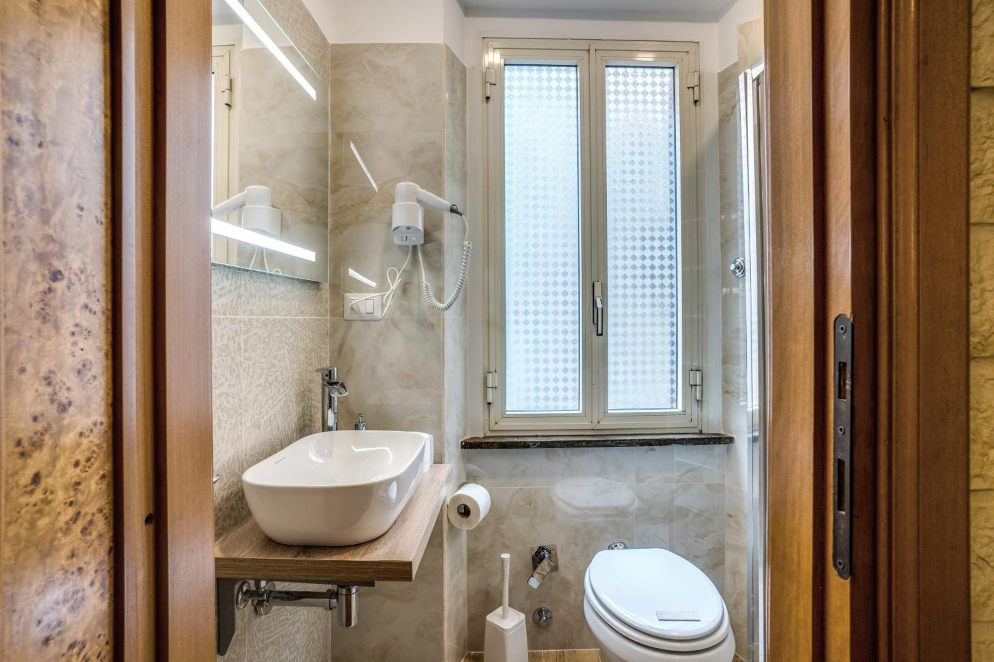 Fontana Di Trevi Charming Apartment روما المظهر الخارجي الصورة