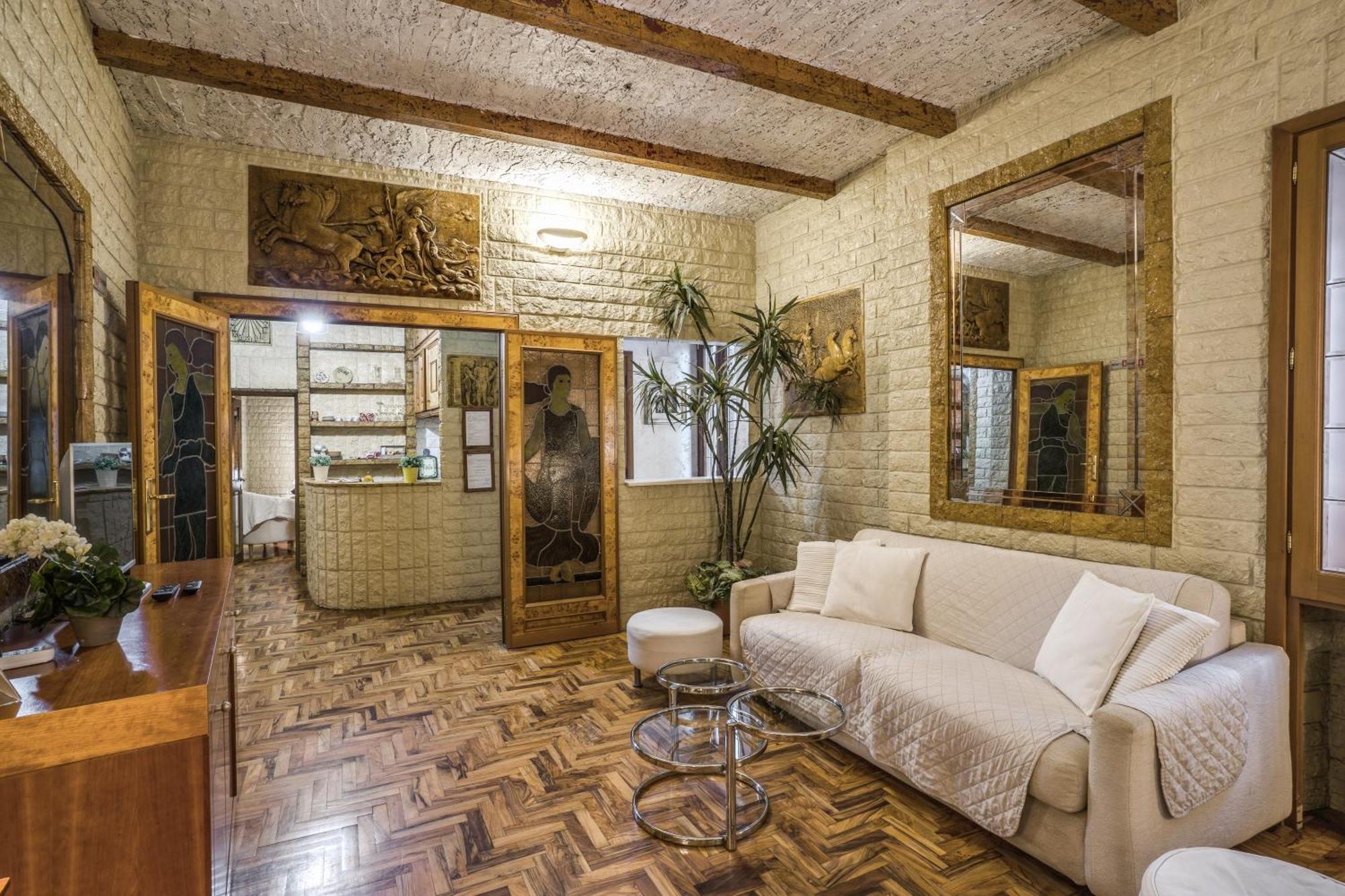Fontana Di Trevi Charming Apartment روما المظهر الخارجي الصورة
