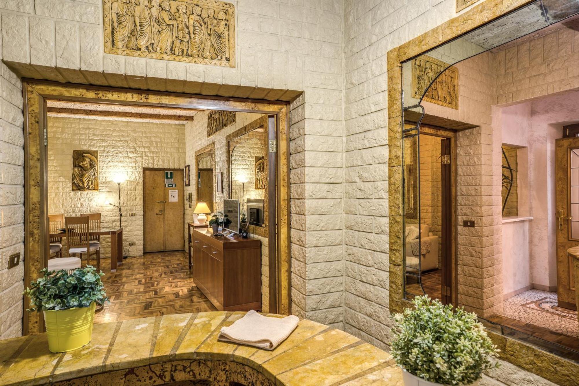 Fontana Di Trevi Charming Apartment روما المظهر الخارجي الصورة