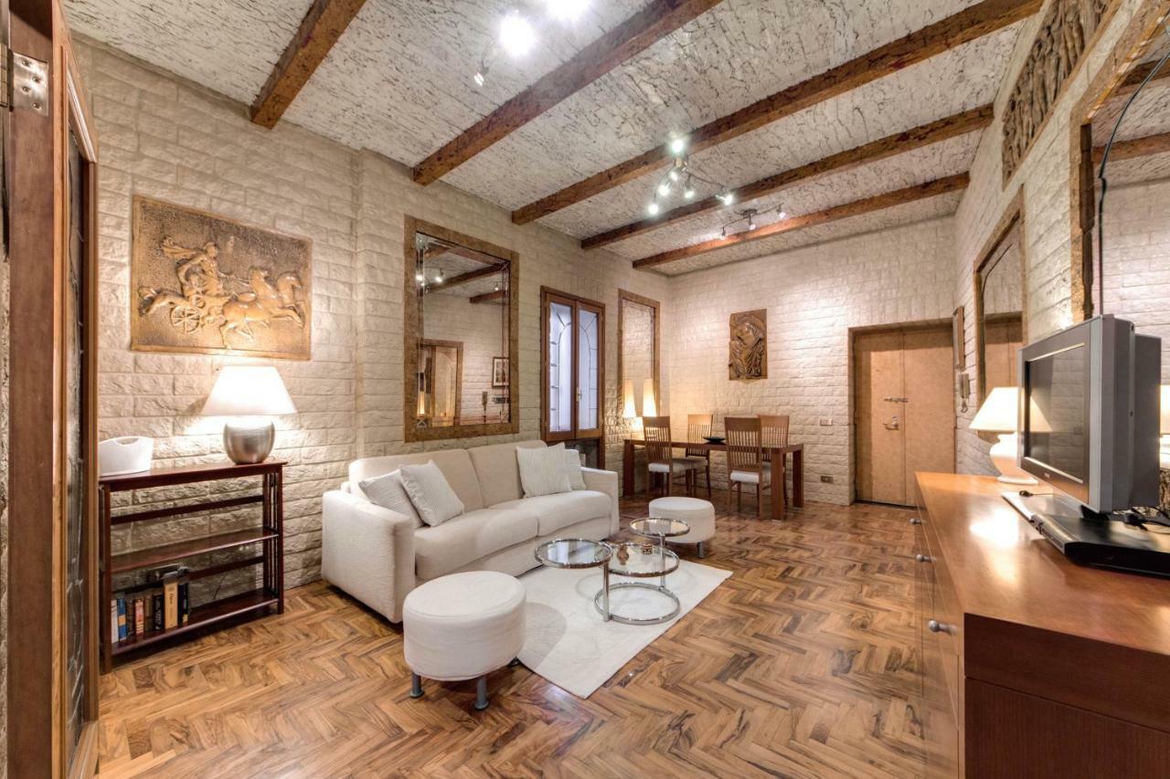 Fontana Di Trevi Charming Apartment روما المظهر الخارجي الصورة